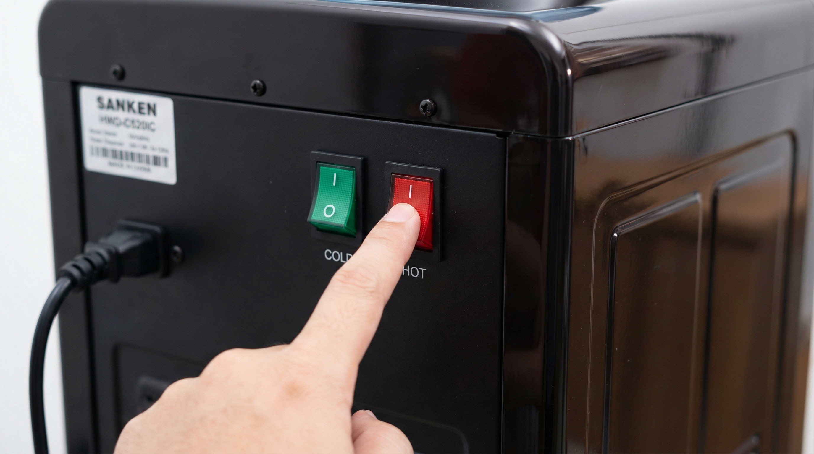 Tips Memilih Elektronik Rumah Tangga yang Hemat Listrik untuk Rumah Baru